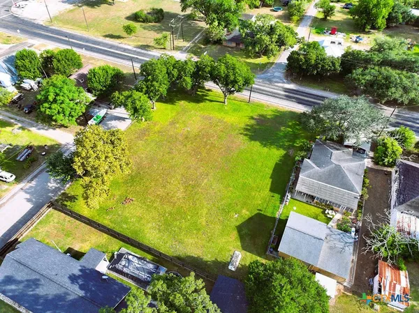 $58,900 | 1177 Highway 239, Tivoli, TX 77990