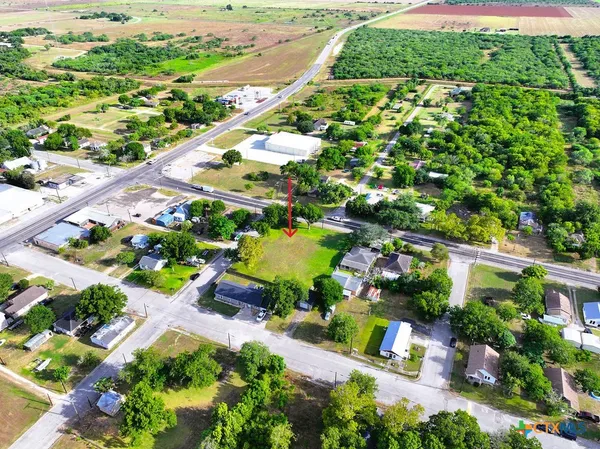 $58,900 | 1177 Highway 239, Tivoli, TX 77990