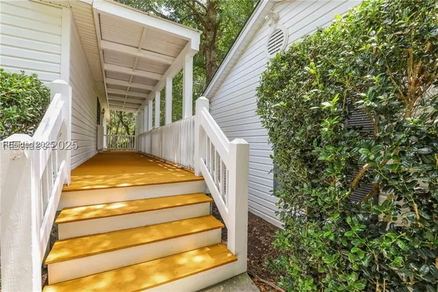 $324,900 | 10 Chipwood Lane, Bluffton, SC 29910