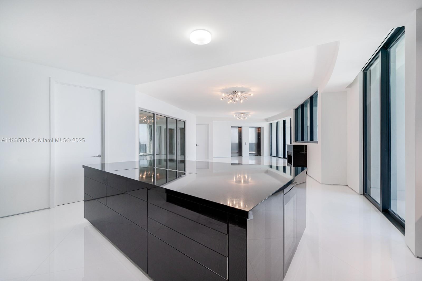 18555 Collins Avenue, Unit 2801 Sunny Isles Beach, FL 33160 - Photo 3 of 52