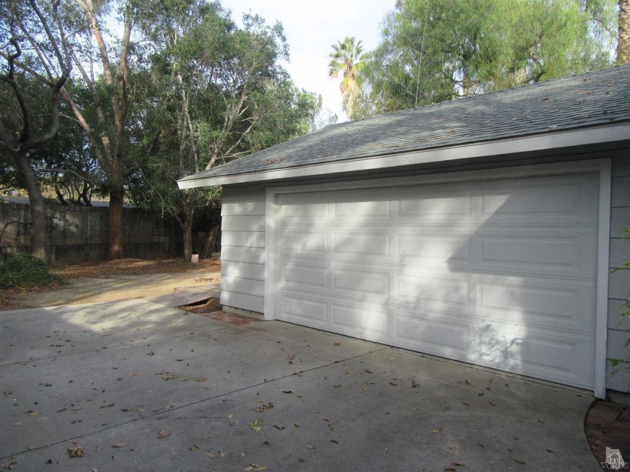 509 Drown Avenue Ojai, CA 93023 - Photo 15 of 17 a backyard of a house
