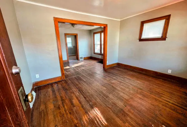 $155,000 | 1424 Cicotte Avenue, Lincoln Park, MI 48146