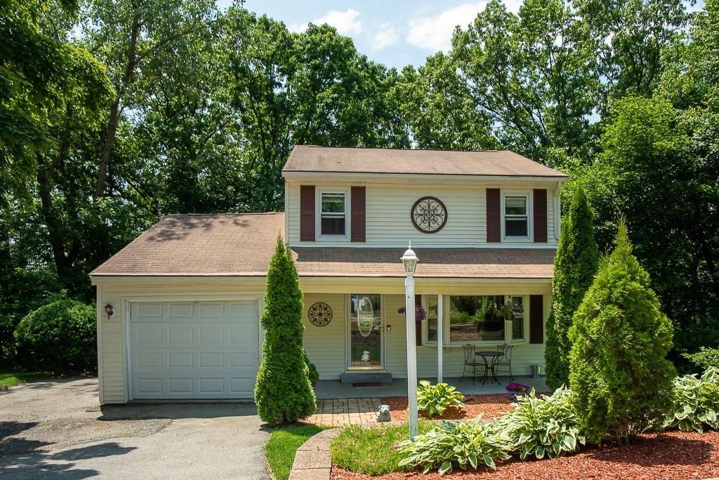 48 Westview Road Worcester, MA 01602 - Photo 2 of 39