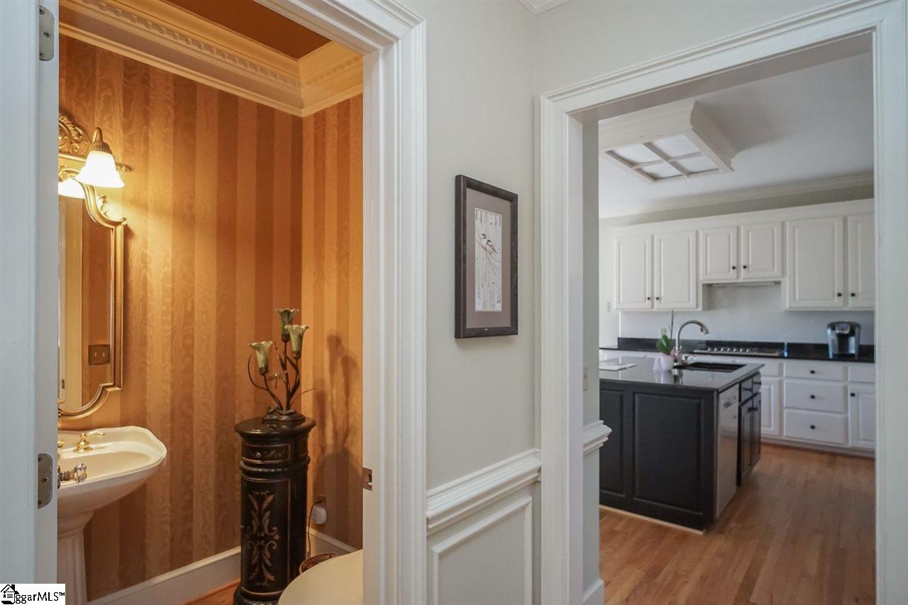 3 Heatherbrook Road Greenville, SC 29615 - Photo 12 of 35 Gallery Image 12