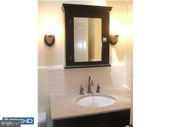 6222 Old York Road Philadelphia, PA 19141 - Photo 10 of 12 Gallery Image 10