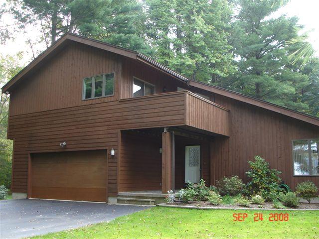 124 Winesap Road Pittsfield, MA 01201 - Photo 1 of 6 front of house