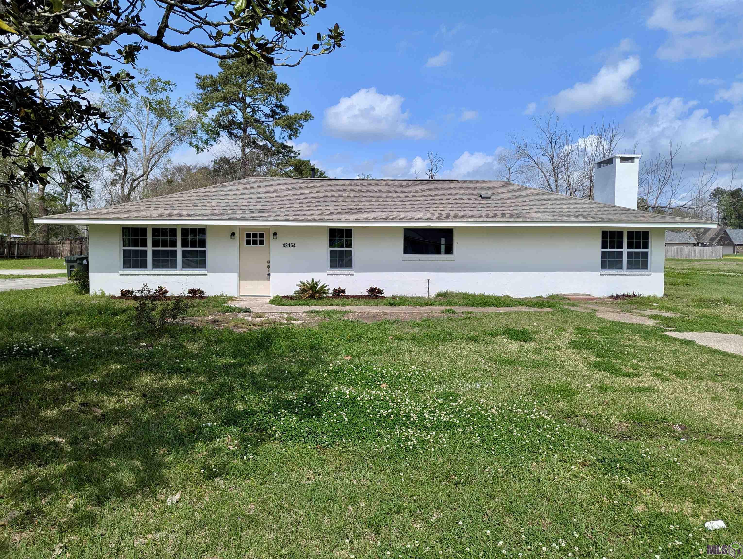 43154 Black Bayou Road Gonzales, LA 70737 - Photo 1 of 12