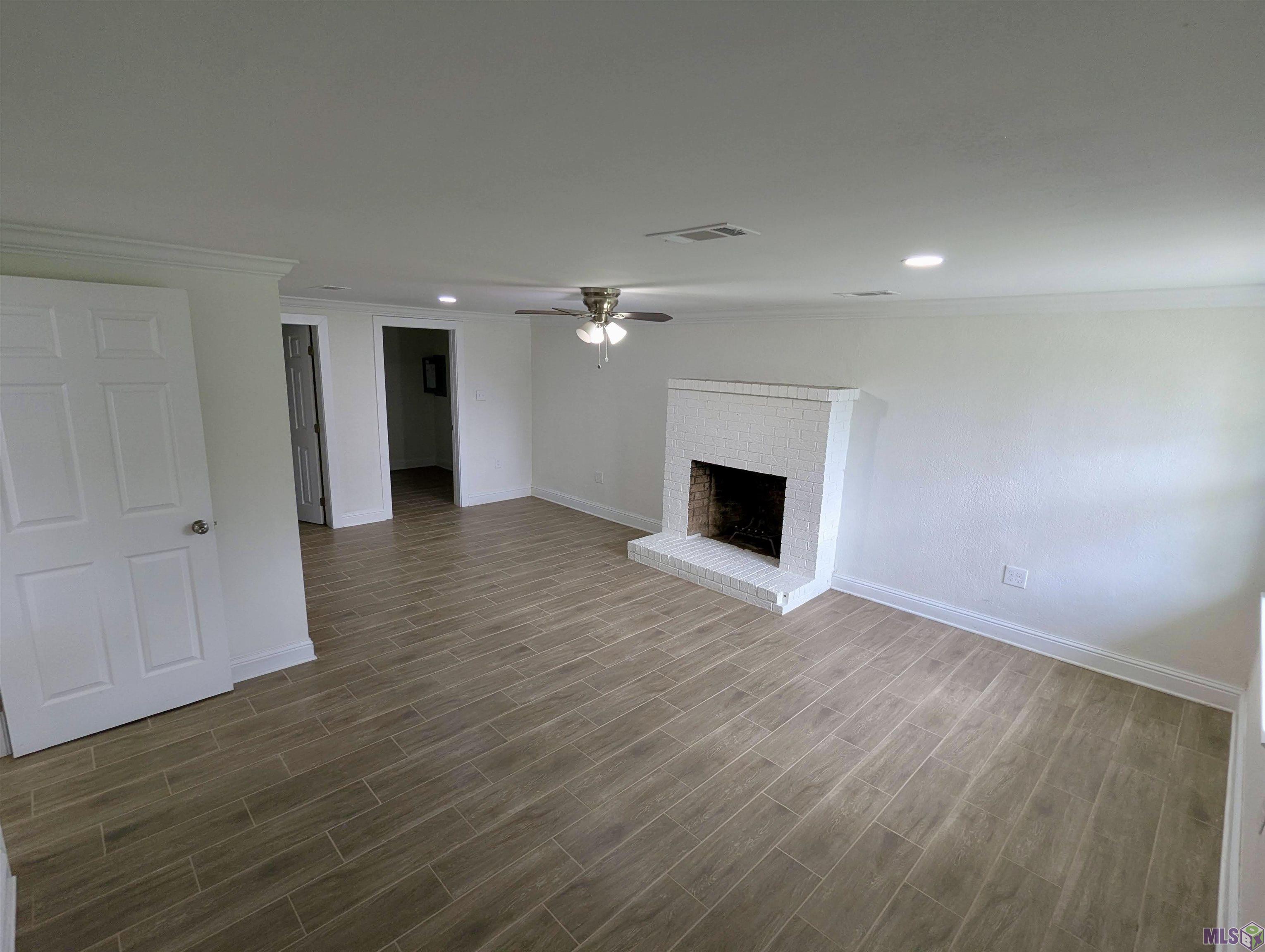 43154 Black Bayou Road Gonzales, LA 70737 - Photo 4 of 12
