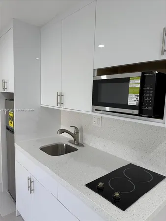 $1,499 | 6820 Southwest 5th Street, Unit 1, Miami, FL 33144
