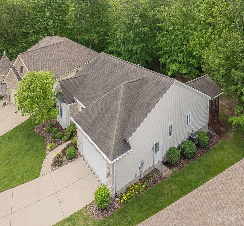 6879 Prairie View Drive Maineville, OH 45039 - Photo 3 of 43