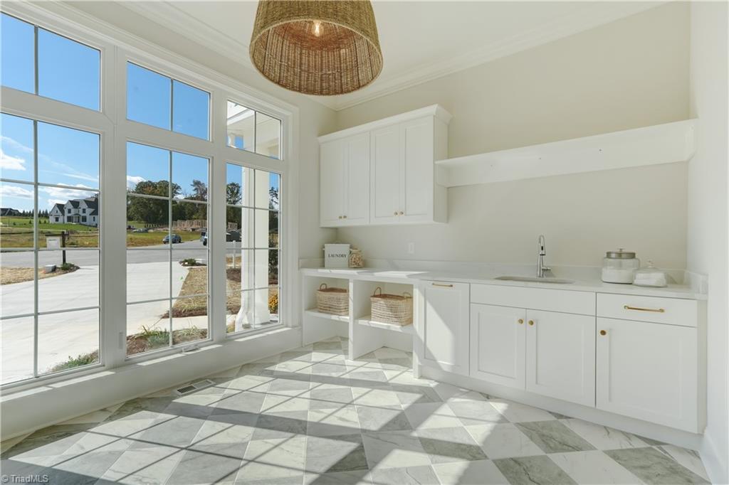 8796 Knoll Creek Oak Ridge, NC 27310 - Photo 32 of 43 Gallery Image 32