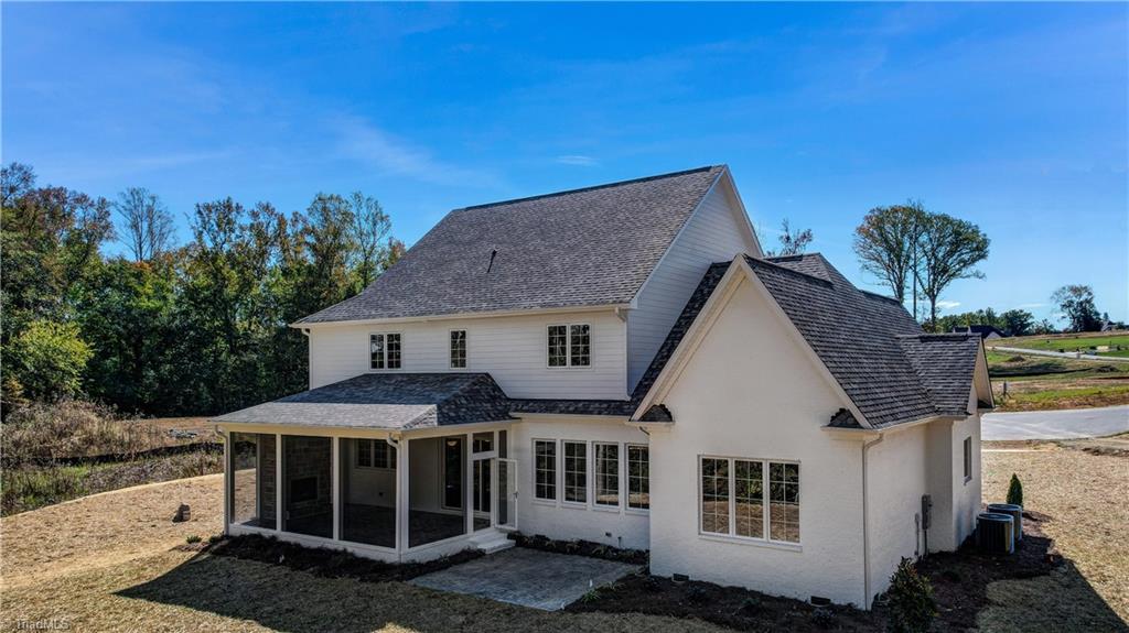8796 Knoll Creek Oak Ridge, NC 27310 - Photo 35 of 43 Gallery Image 35