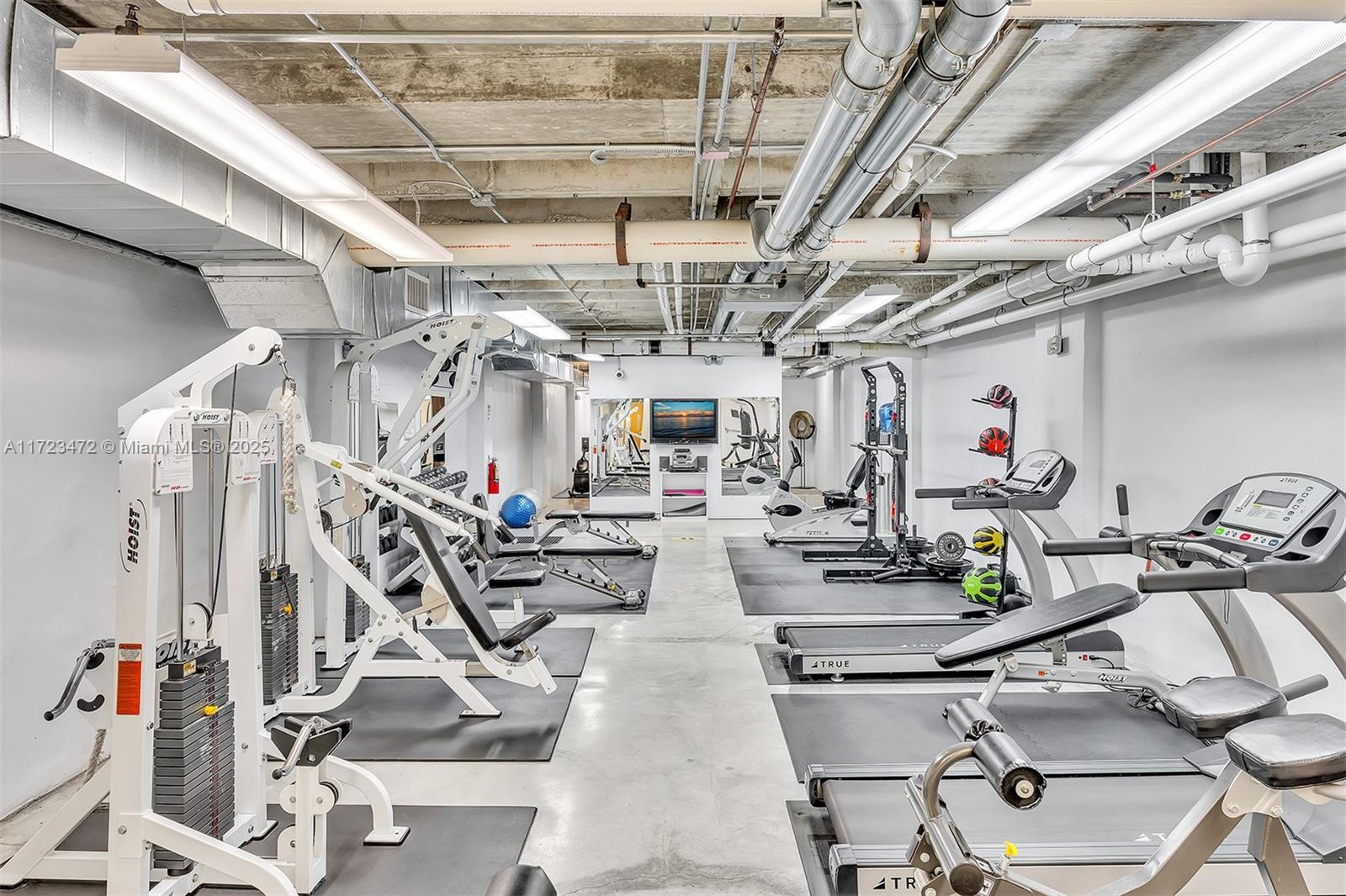 Shorecrest Miami, FL 33138 - Photo 28 of 37