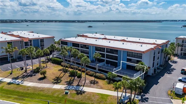 $279,900 | 1701 Beach Road, Unit 208, Englewood, FL 34223