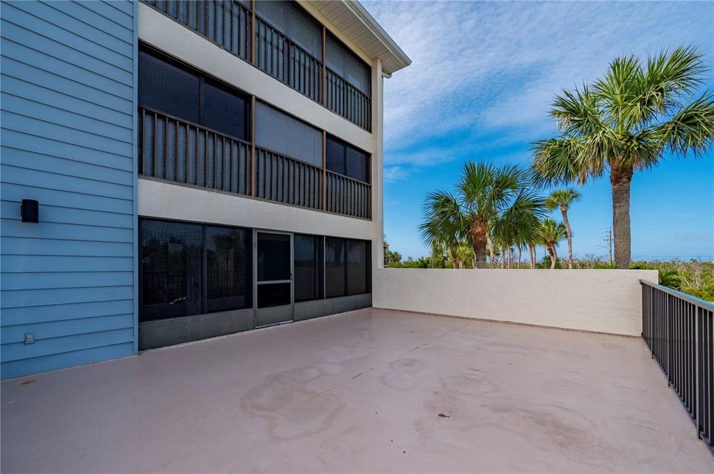 1701 Beach Road, Unit 208 Englewood, FL 34223 - Photo 18 of 48