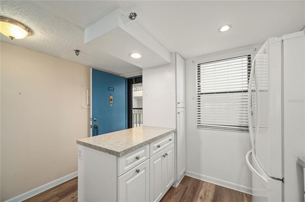 1701 Beach Road, Unit 208 Englewood, FL 34223 - Photo 5 of 48