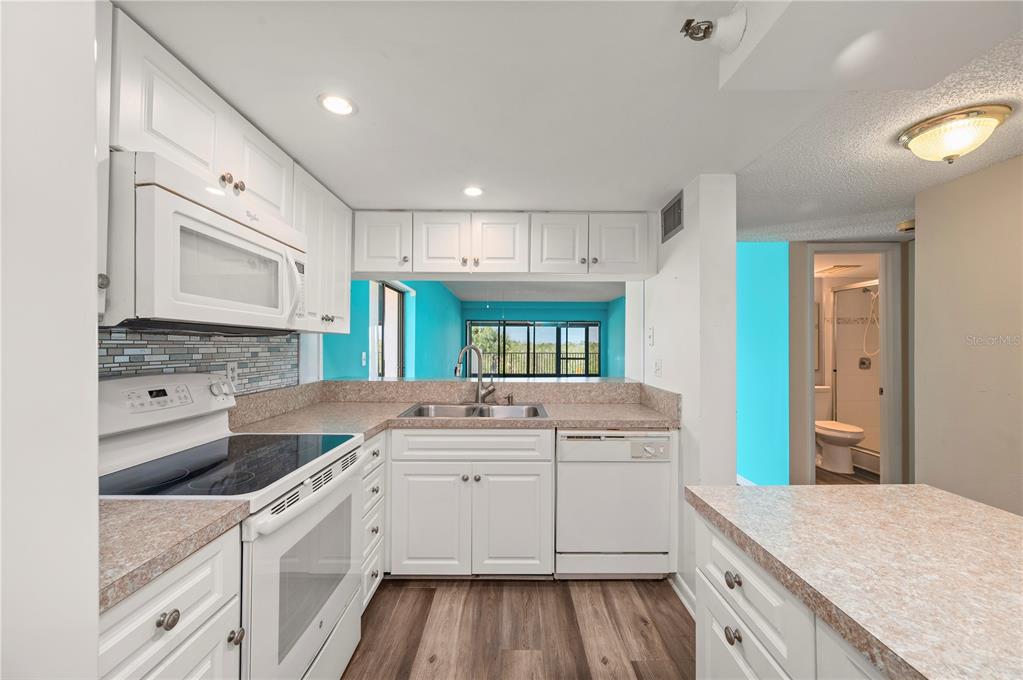 1701 Beach Road, Unit 208 Englewood, FL 34223 - Photo 6 of 48