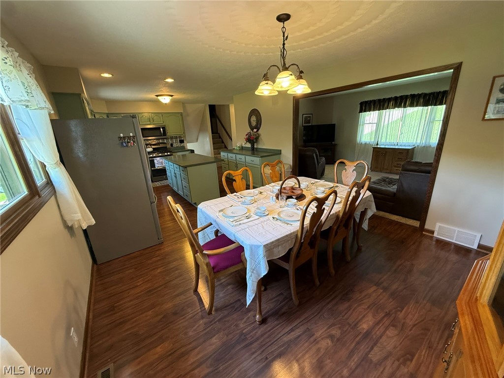 2462 York View Road Southwest New Philadelphia, OH 44663 - Photo 8 of 50