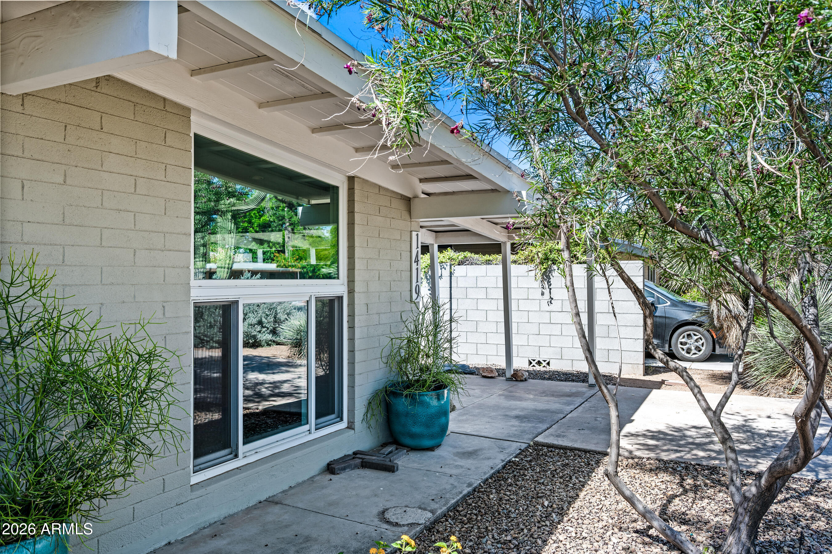 1419 East Rancho Drive Phoenix, AZ 85014 - Photo 5 of 45 5-1419ERD-ocupix- - Copy