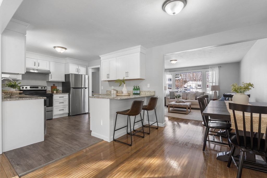 54 Roundtop Road Framingham, MA 01701 - Photo 12 of 34