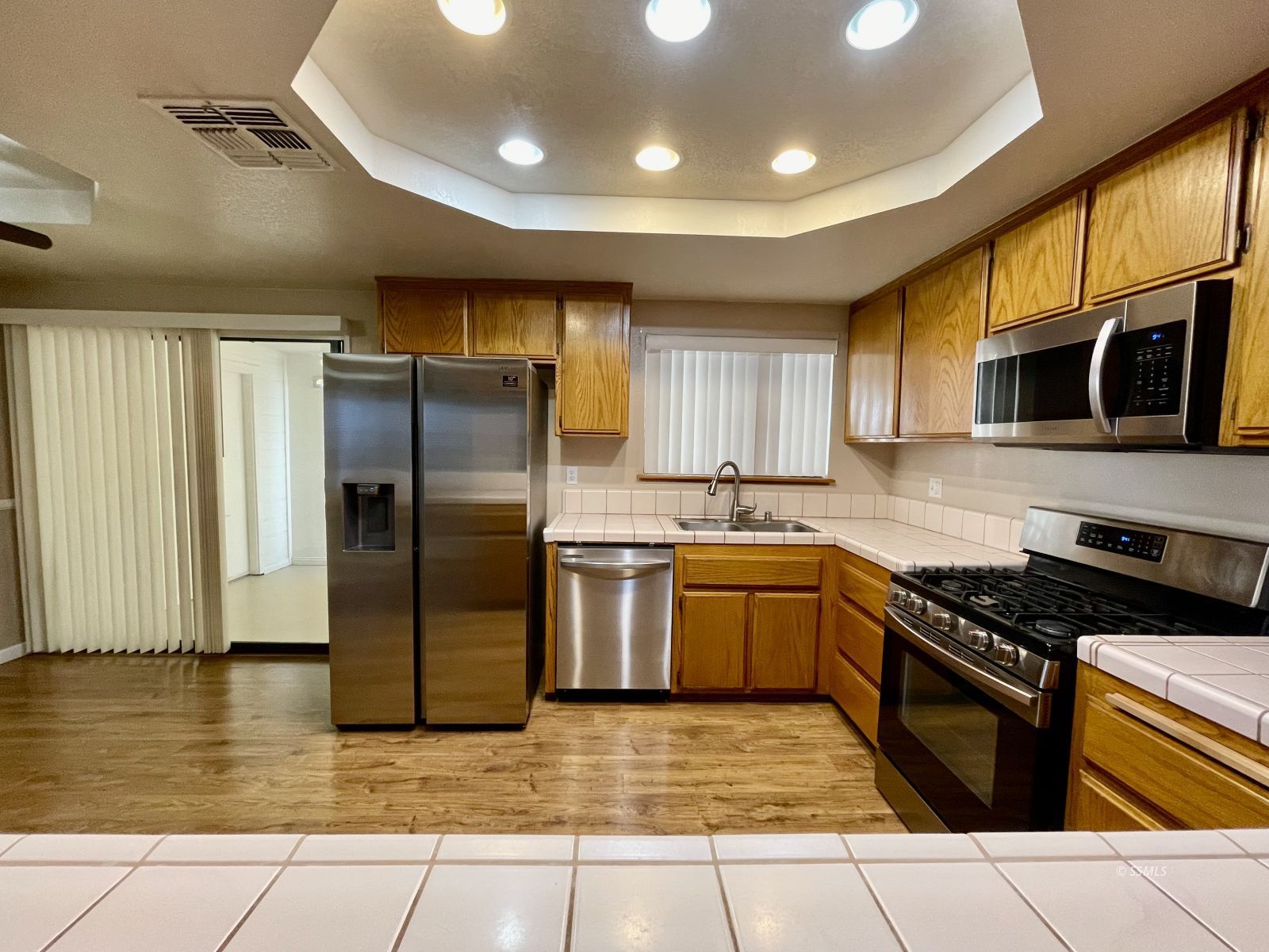 612 Heather Court Ridgecrest, CA 93555 - Photo 5 of 31