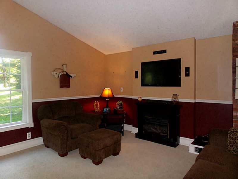 462 Caribou Lake Road Washburn, ME 04786 - Photo 12 of 28 Living Room.