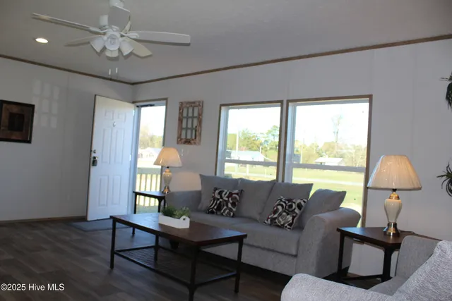 $237,900 | 1764 Sarecta Road, Pink Hill, NC 28572