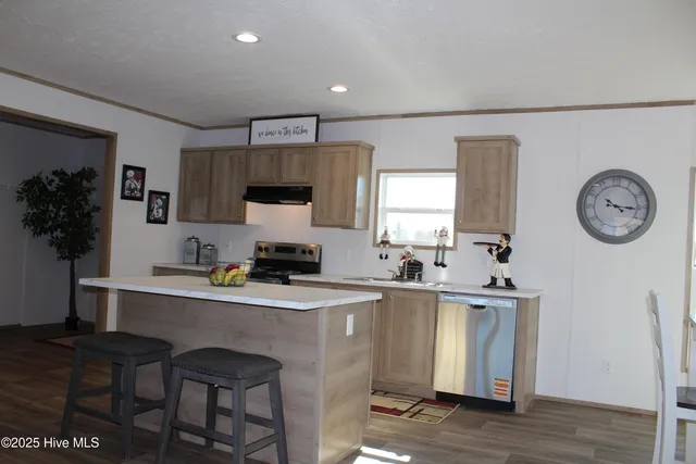 $237,900 | 1764 Sarecta Road, Pink Hill, NC 28572