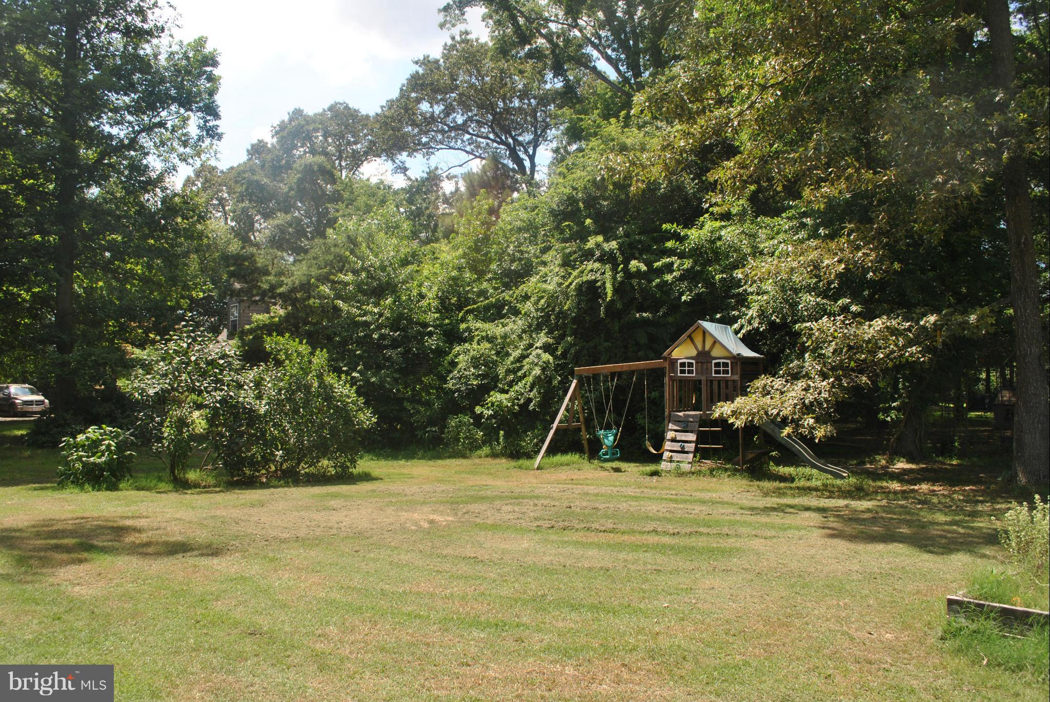 4182 Osborne Road Hurlock, MD 21643 - Photo 16 of 19 Backyard