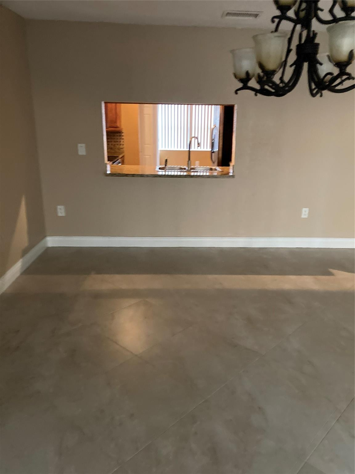 5497 Gate Lake Road, Unit 5497 Tamarac, FL 33319 - Photo 9 of 33 Photo 9