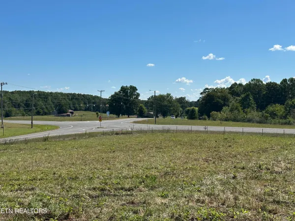 $599,900 | 101 North Alf Threet Road, Jamestown, TN 38556