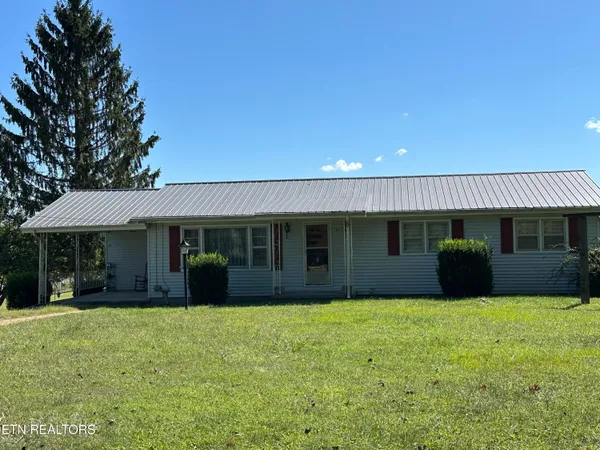 $599,900 | 101 North Alf Threet Road, Jamestown, TN 38556