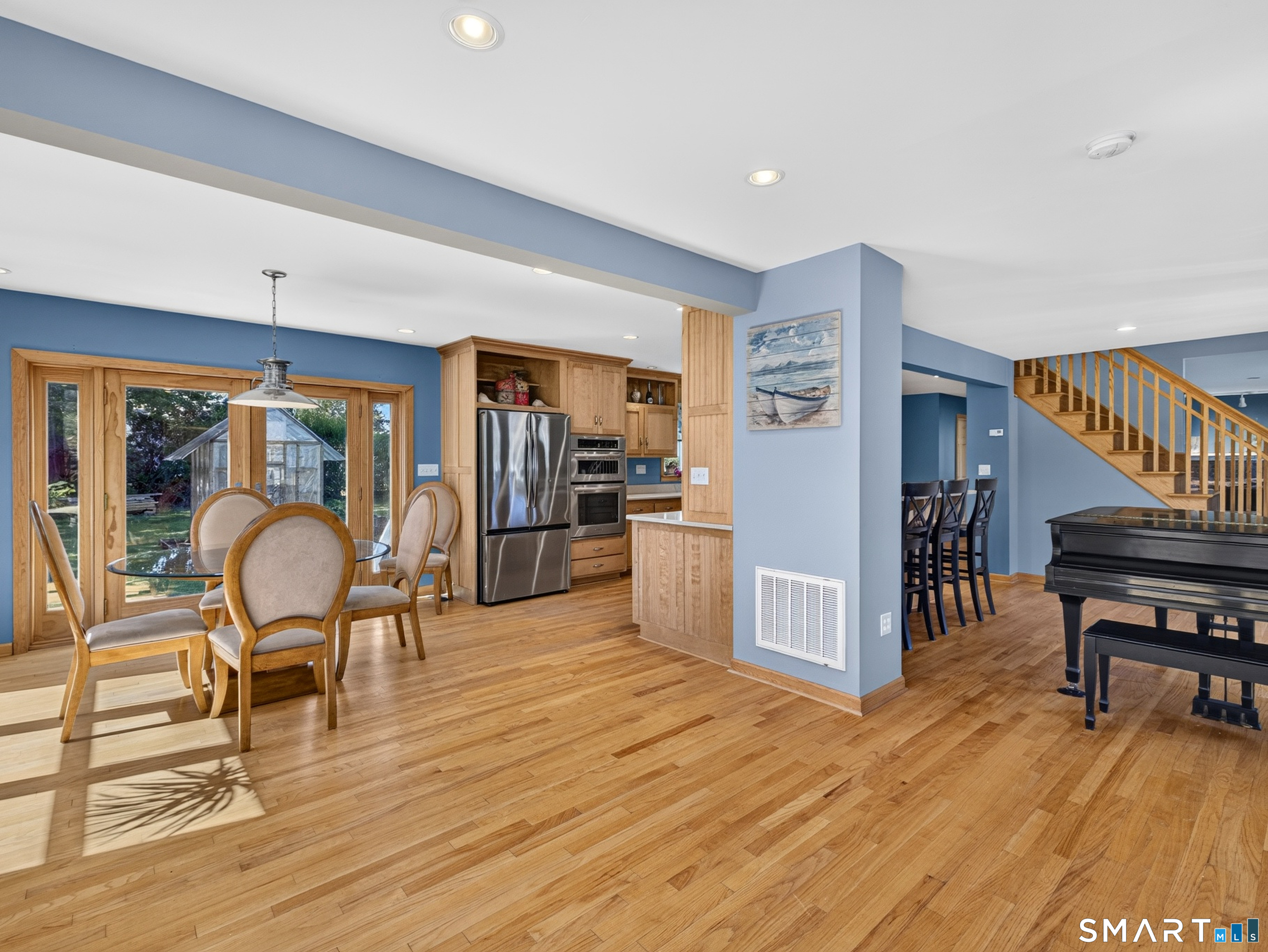 112 Harbor Parkway Clinton, CT 06413 - Photo 10 of 40 Gallery Image 10