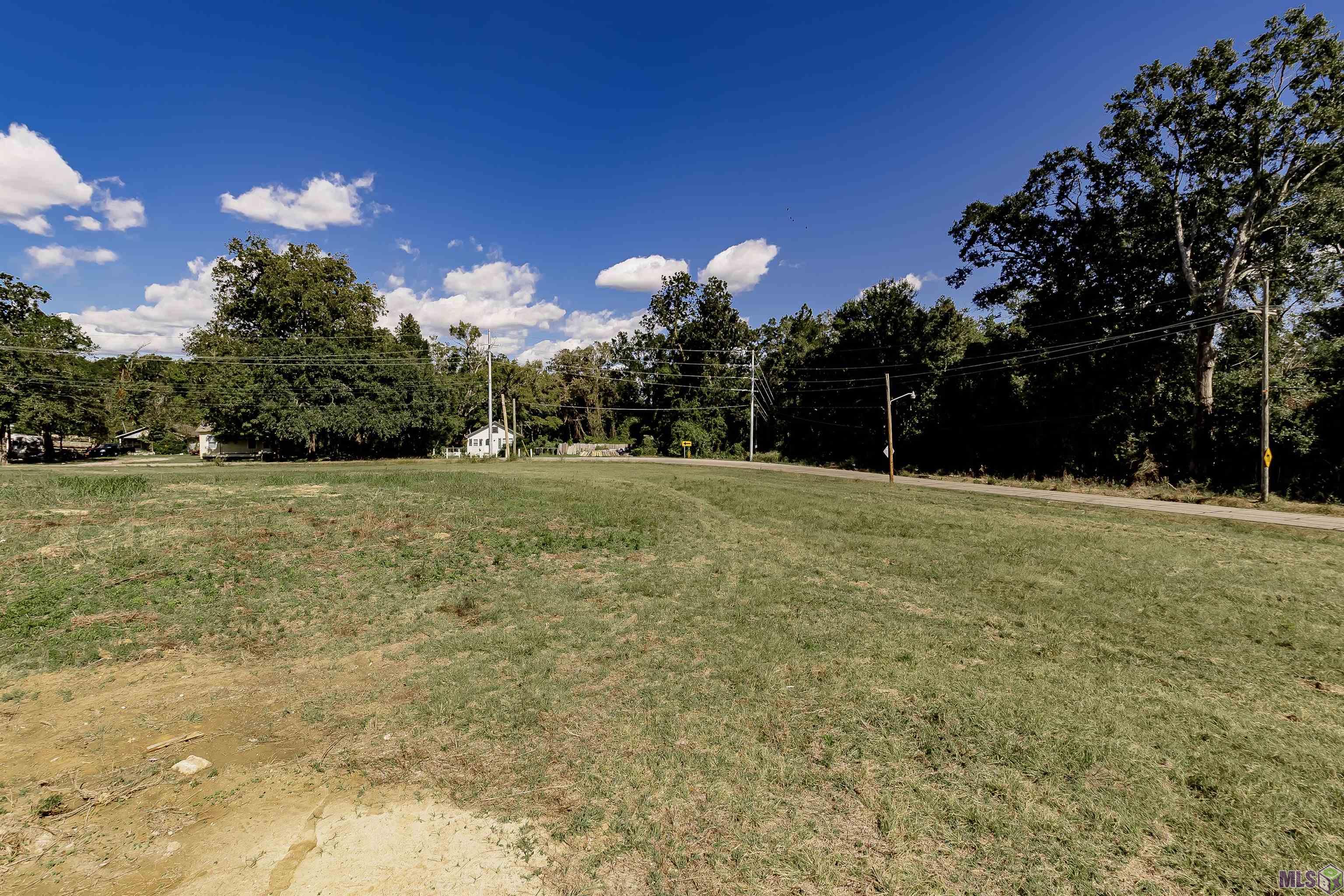 2452 Gore Road Baton Rouge, LA 70807 - Photo 4 of 8