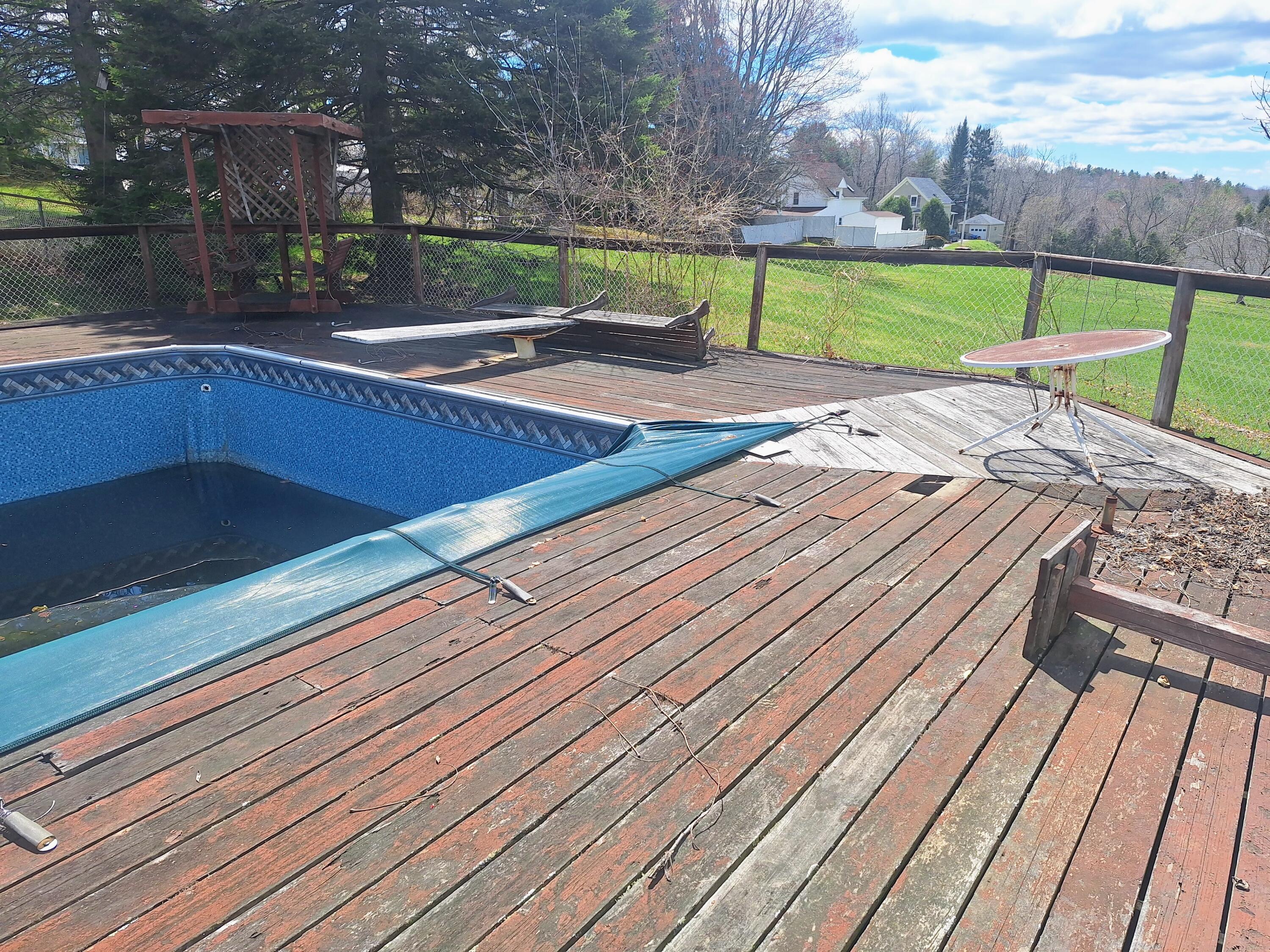 25 8th Street Auburn, ME 04210 - Photo 15 of 40 Pool