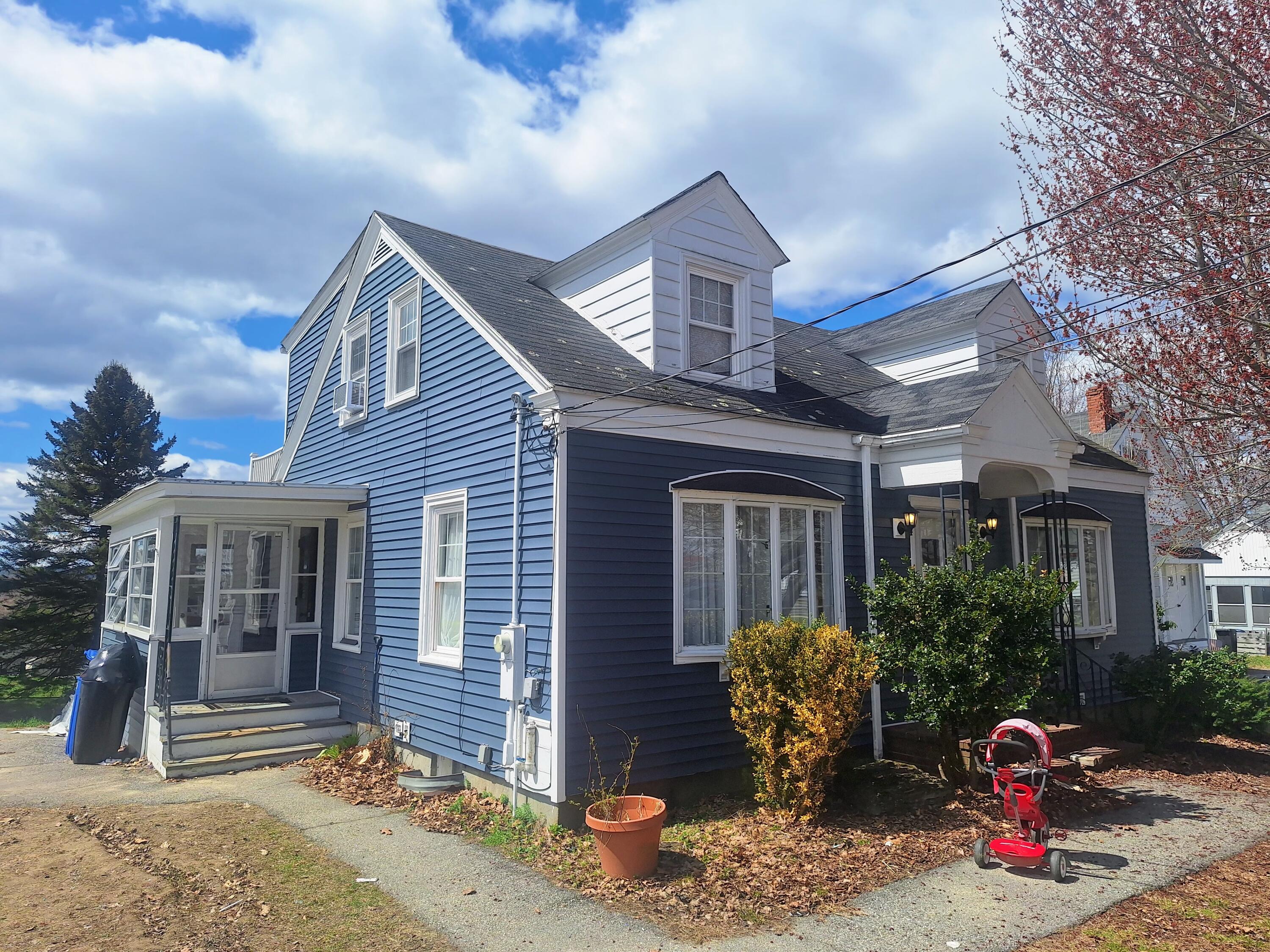 25 8th Street Auburn, ME 04210 - Photo 2 of 40 25 8th