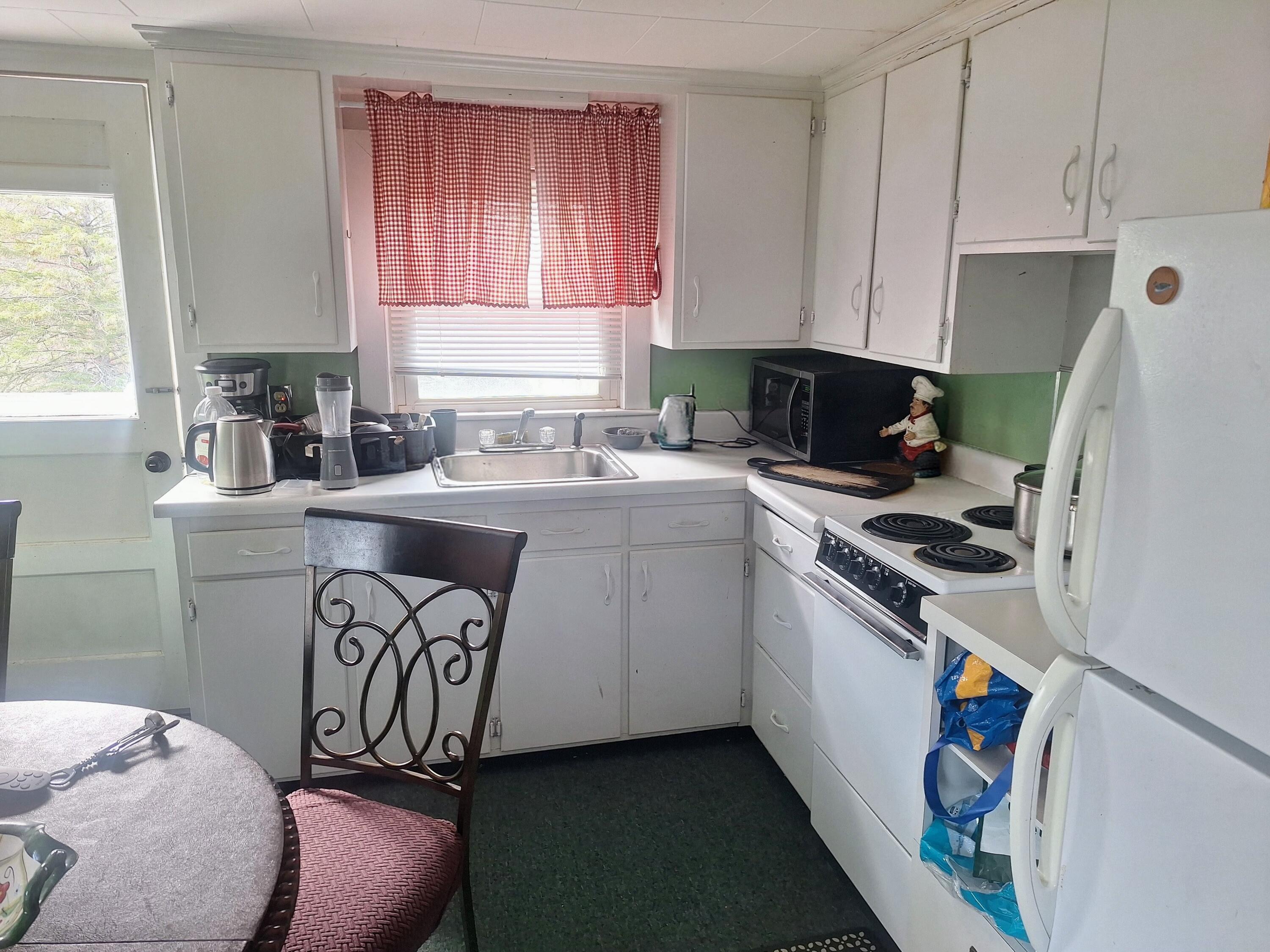 25 8th Street Auburn, ME 04210 - Photo 28 of 40 Unit 2