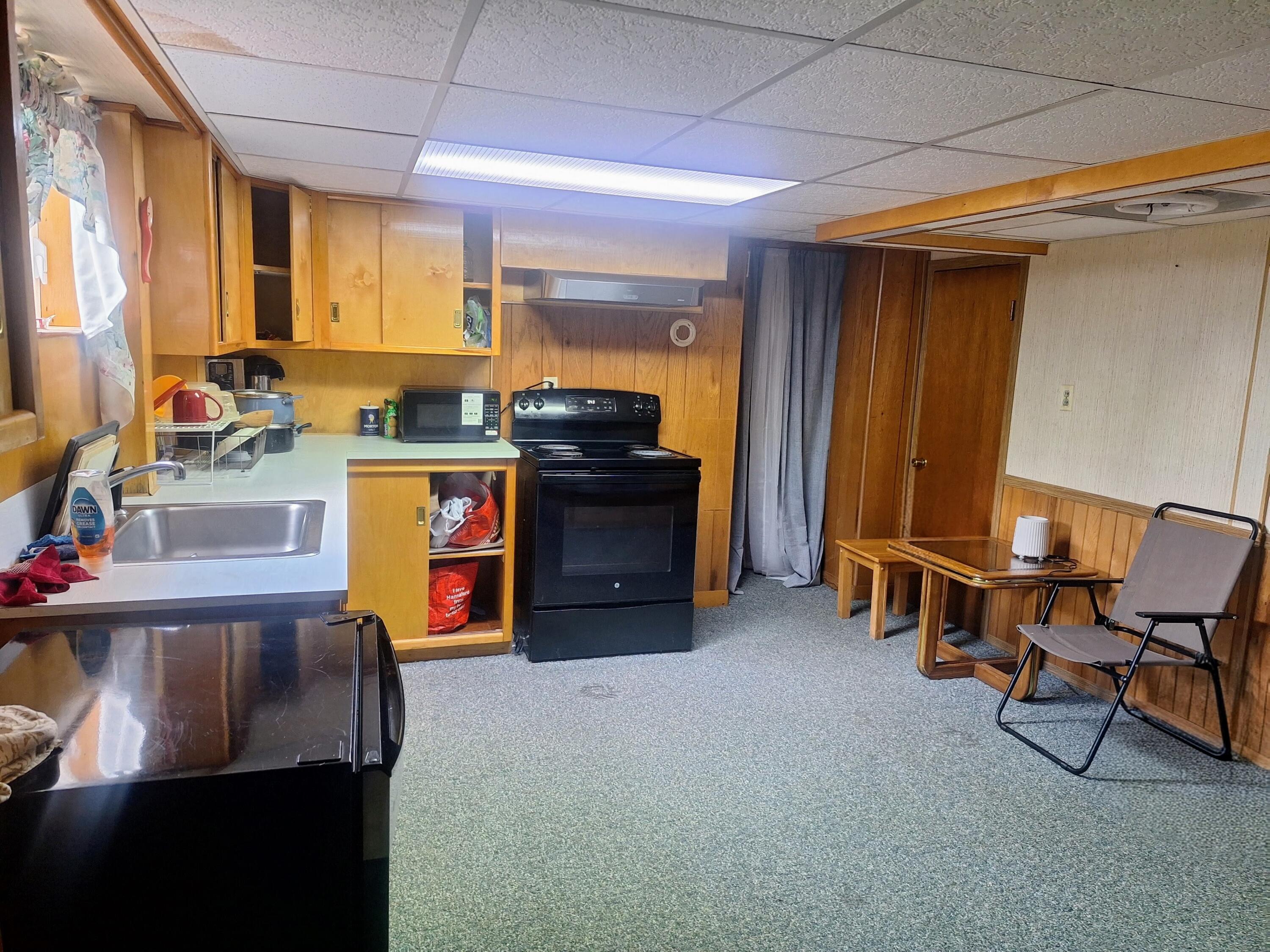 25 8th Street Auburn, ME 04210 - Photo 33 of 40 Unit 3