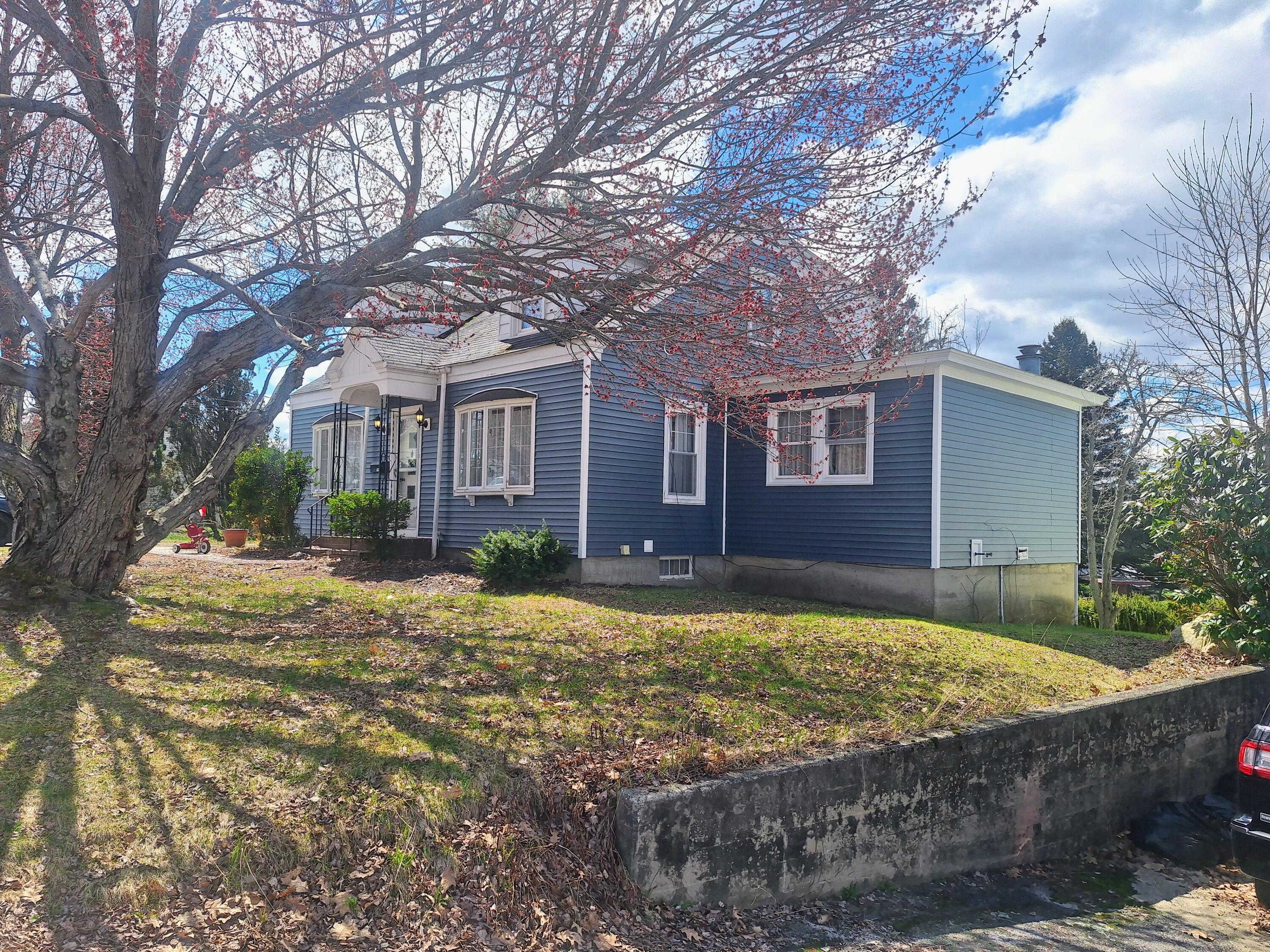 25 8th Street Auburn, ME 04210 - Photo 4 of 40 25 8th
