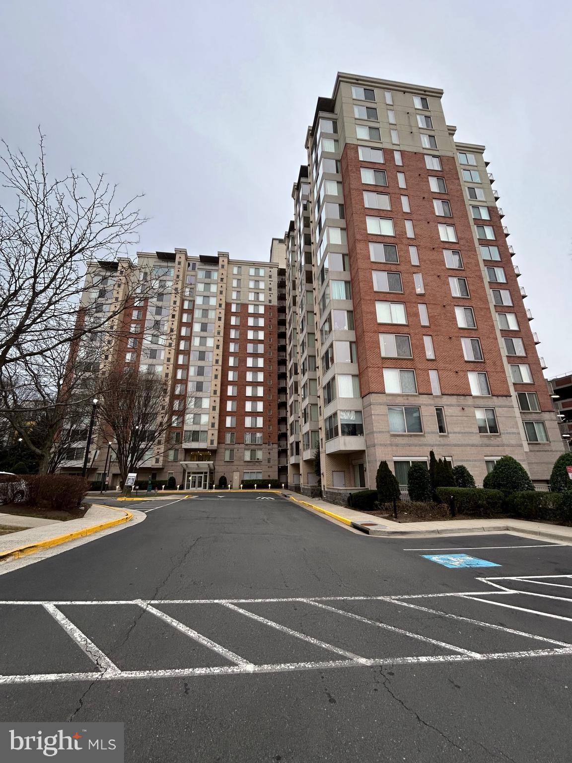 a view of a large building