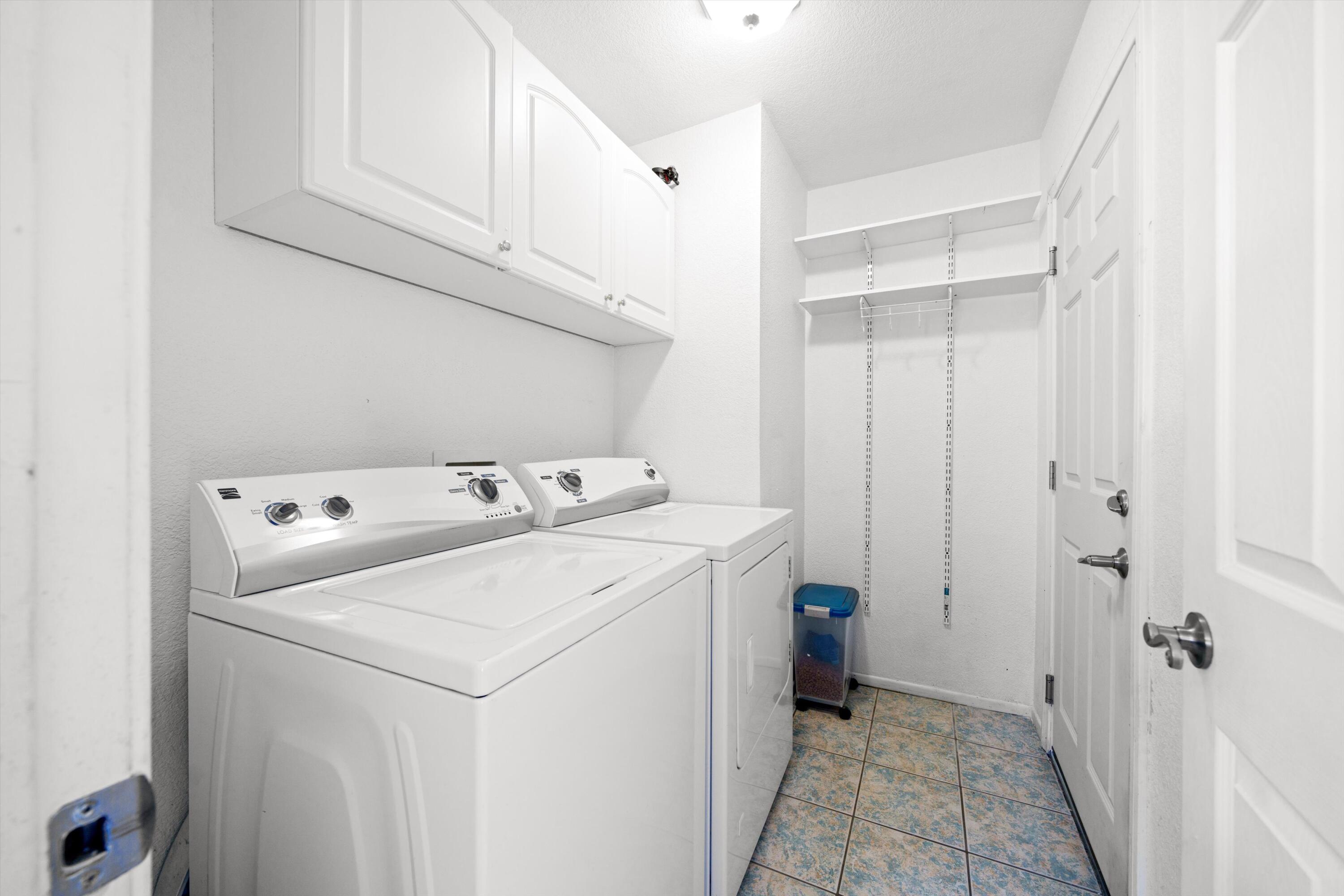 3525 West Roxbury Street Rosamond, CA 93560 - Photo 20 of 26 a utility room with dryer and washer