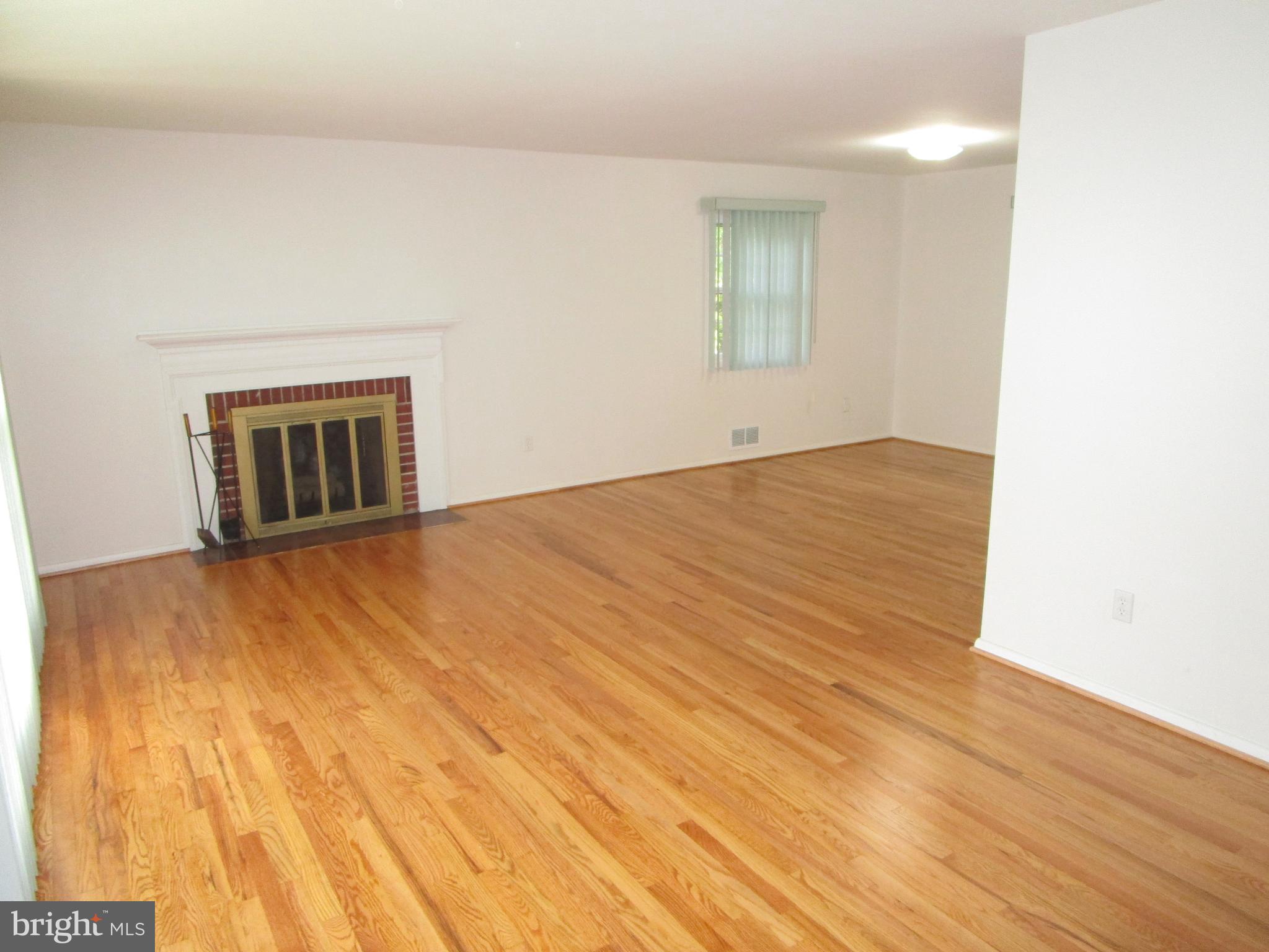 1109 Ruppert Road Silver Spring, MD 20903 - Photo 2 of 31