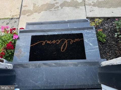 922 Grofftown Road Lancaster, PA 17602 - Photo 7 of 67 GRANITE FRONT STEPS-WELCOME IN !