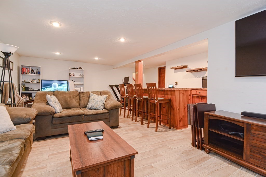 50 Woodside Road Spencer, MA 01562 - Photo 29 of 36 Gallery Image 29