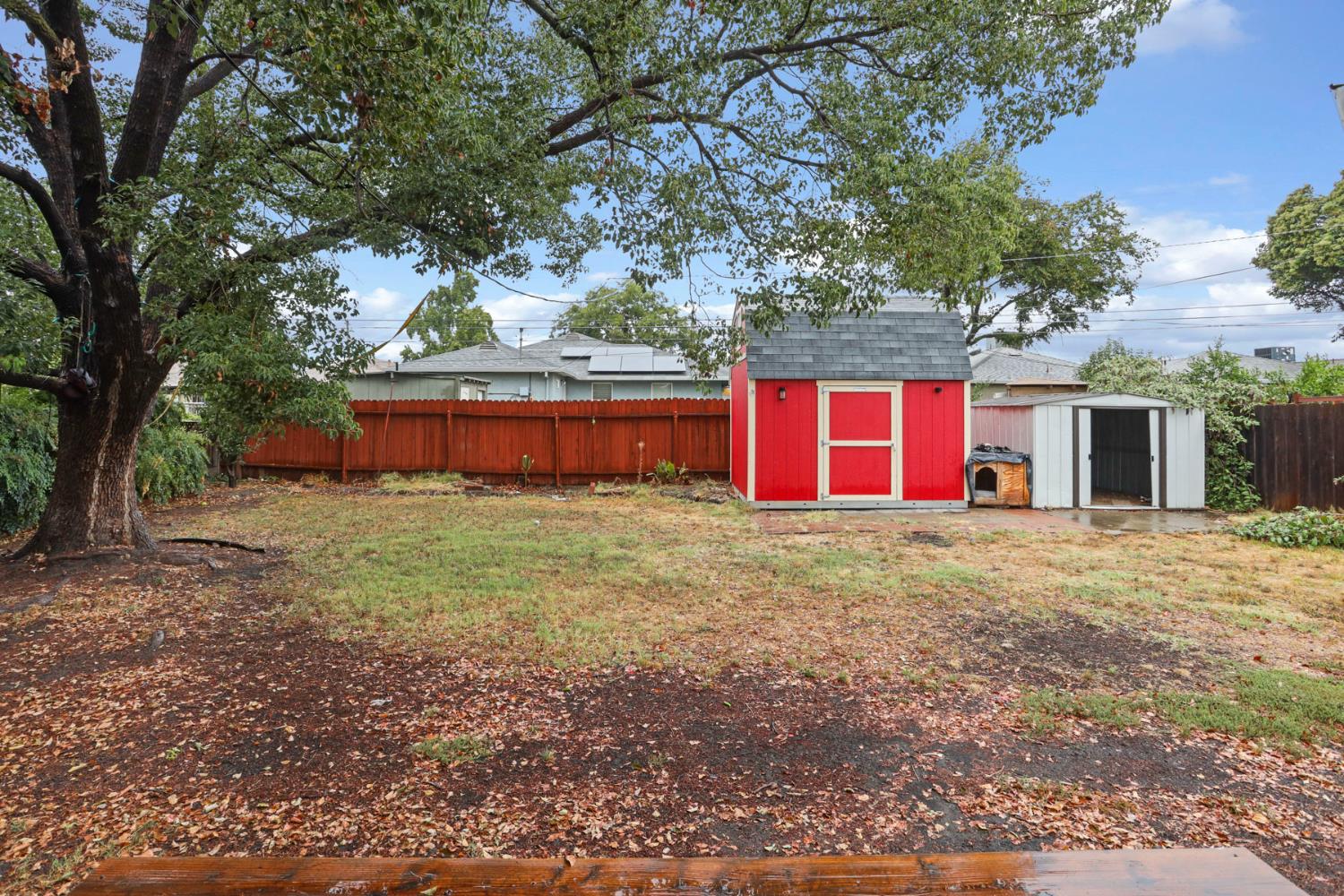 2755 Inman Avenue Stockton, CA 95204 - Photo 33 of 34 a view of a house with backyard and tree