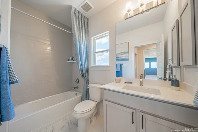 $499,999 | 10256 Bartenheim Road, Schertz, TX 78154