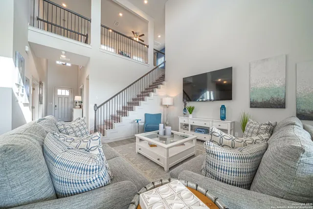 $499,999 | 10256 Bartenheim Road, Schertz, TX 78154