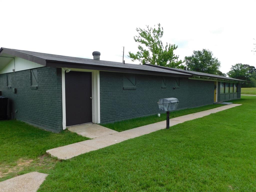 300 South Main Street Springhill, LA 71075 - Photo 11 of 35