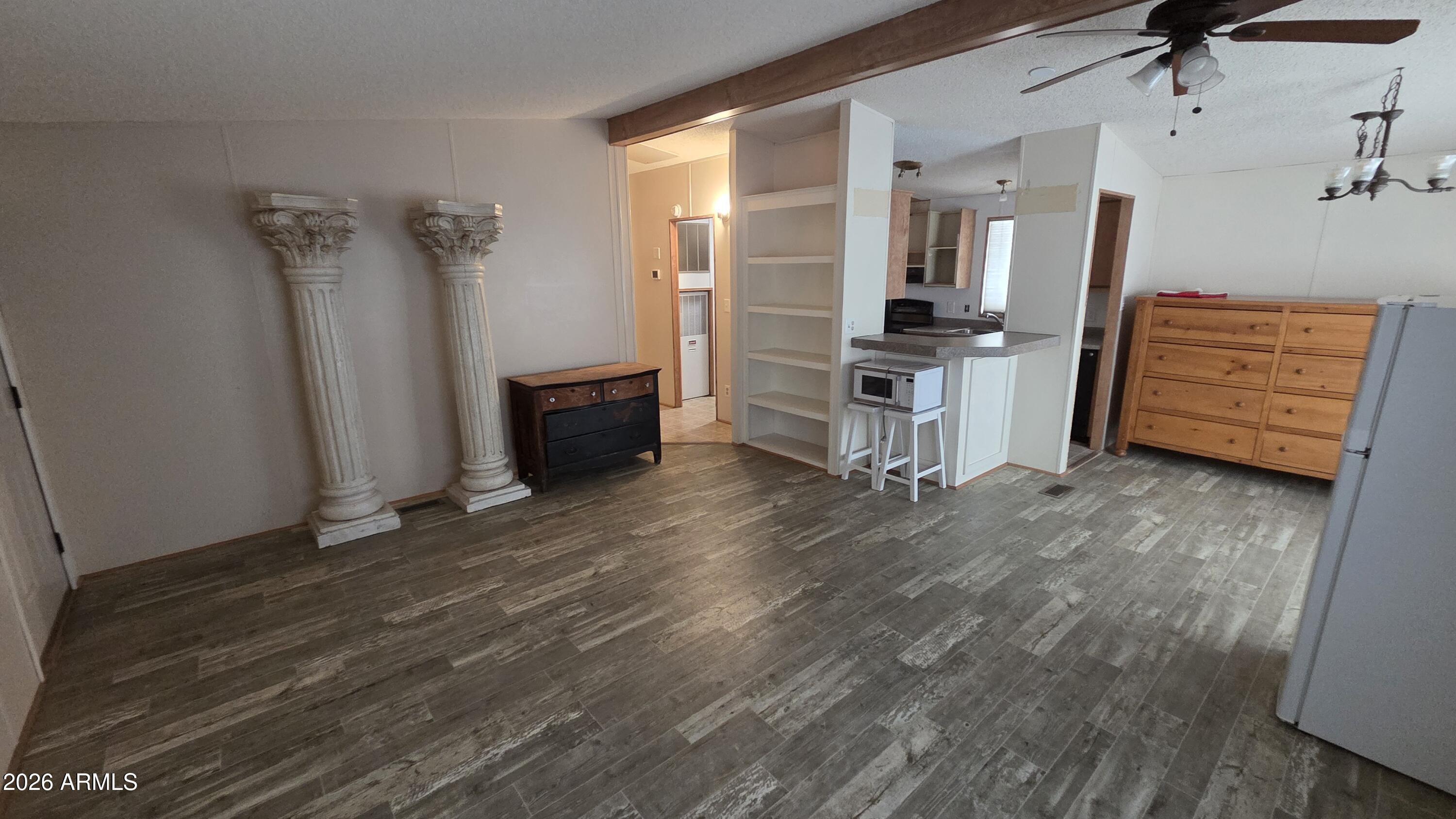 652 South Ellsworth Road, Unit 147 Mesa, AZ 85208 - Photo 9 of 32 20260822_135806