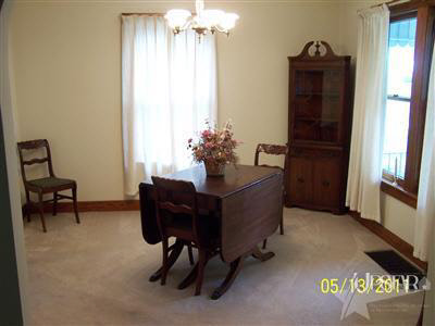 933 Dierkes Street Decatur, IN 46733 - Photo 5 of 11